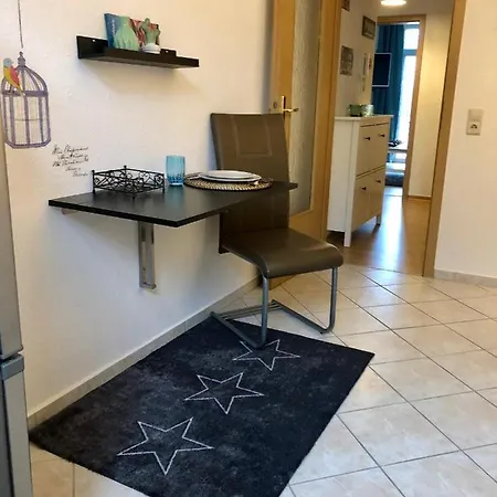 Yorkgebiet, Im Grunen Mit Balkon Und 2sz Apartment *